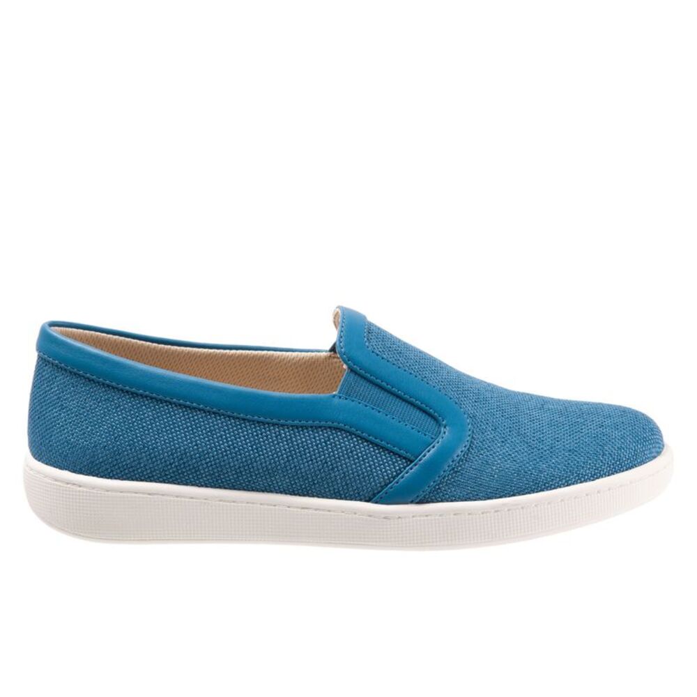 Trotters Womens Alright Blue Shoes (NWT)